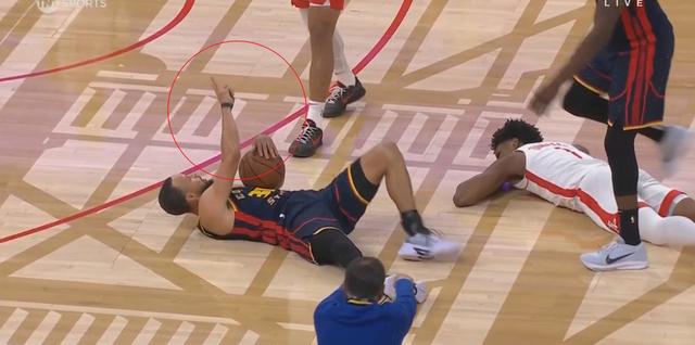 -NBA季后赛期间裁判严查技术犯规