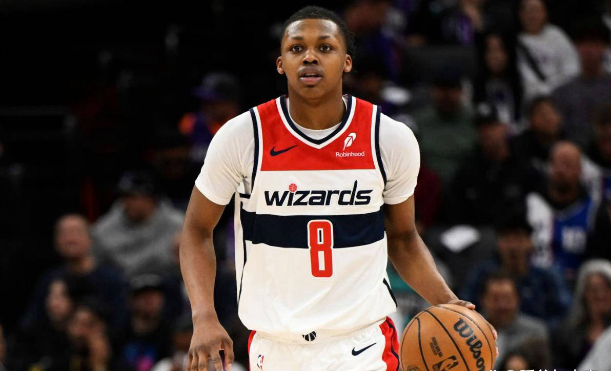 关于奇才主控复出首秀仅出战分钟，球队再陷困境的信息