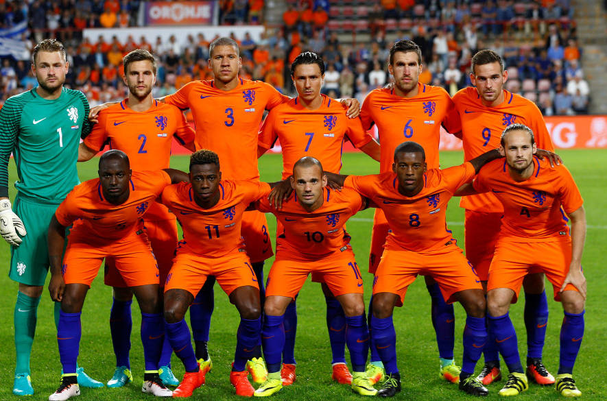 包含荷兰遭遇惨败-荷兰队惨遭失利的词条