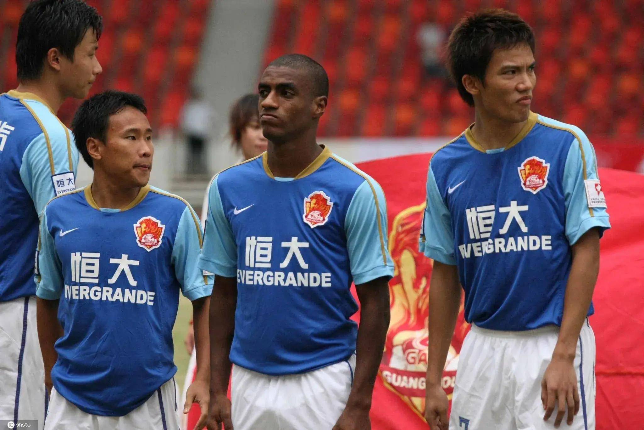 中超战场，保级大战令人扼腕，恒大尴尬连败的简单介绍