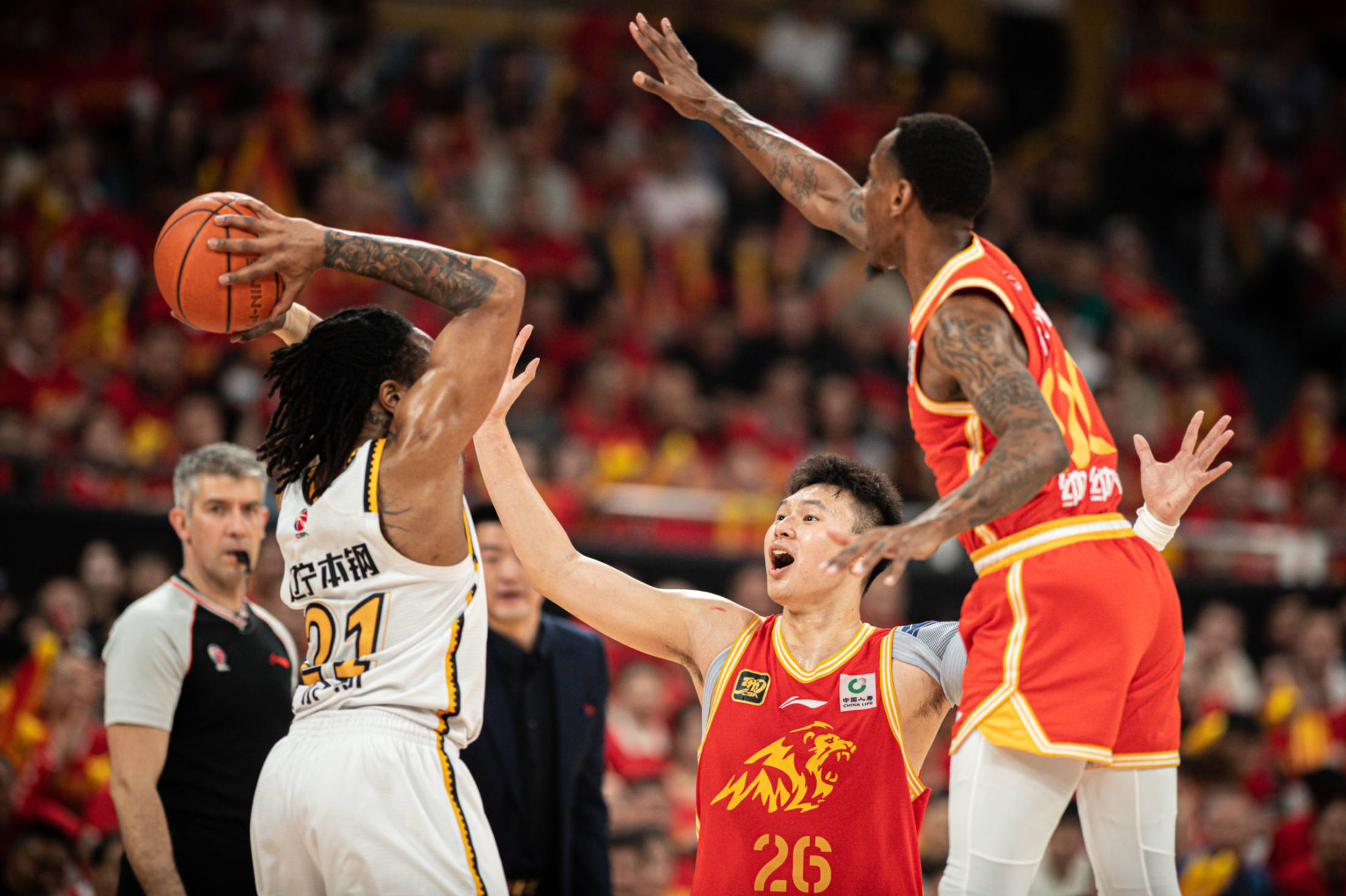 DB彩票官方网站-广厦队遭遇挑战，需提升实力