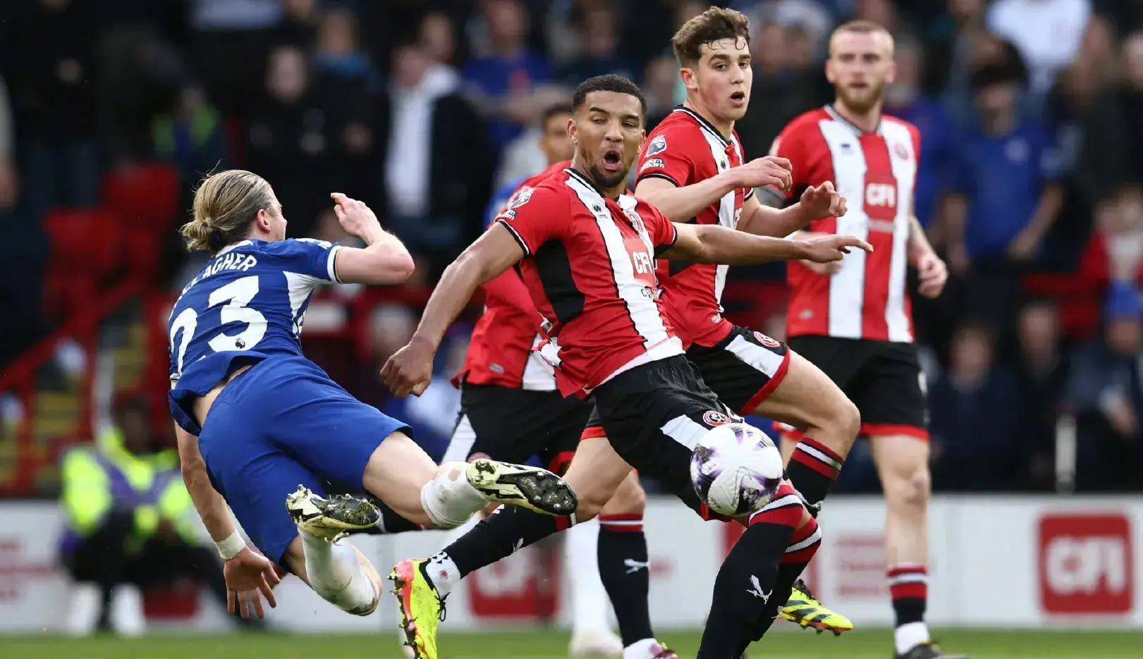 费拉拉客场大胜，重返积分榜前十