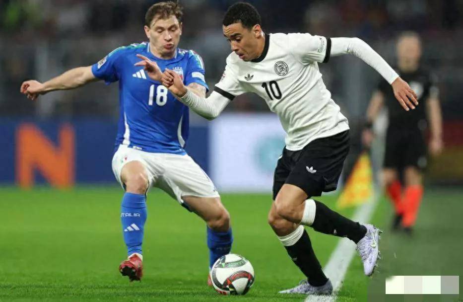 DB彩票入口-意大利顶级足球比赛中的惊险一刻