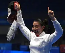 DB彩票入口-包含比荷卢击剑选手超神表现，荣获个人金牌的词条