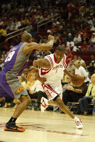 DB游戏-包含风云再起，火箭队壮烈抗击赛场风暴的词条