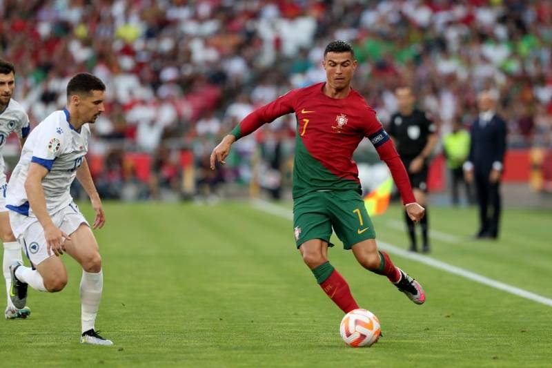 DB游戏-葡萄牙对阵希腊，一触即发之间取胜