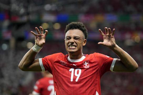 DB彩票试玩-著名球队上演一场惊心动魄的比赛