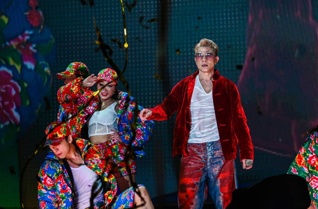 -精彩盛宴亚洲球风独特表现