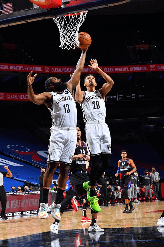 多宝彩票-尼克斯客场擒篮网两连败